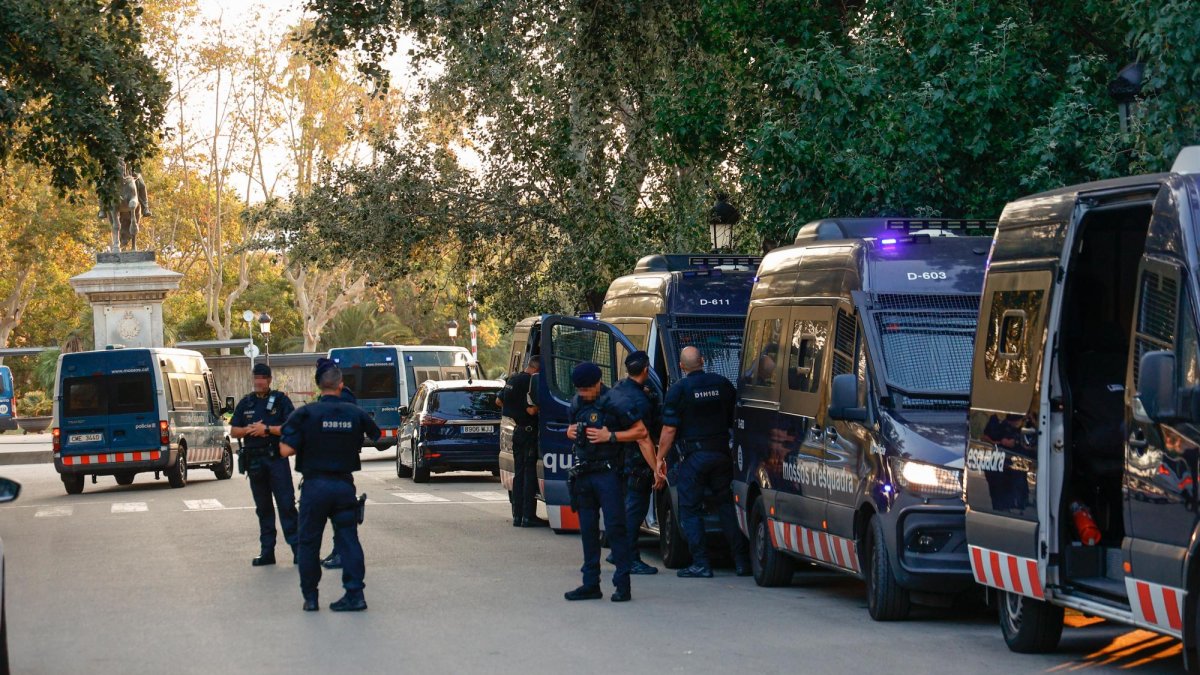 El dispositivo desplegado por los Mossos.