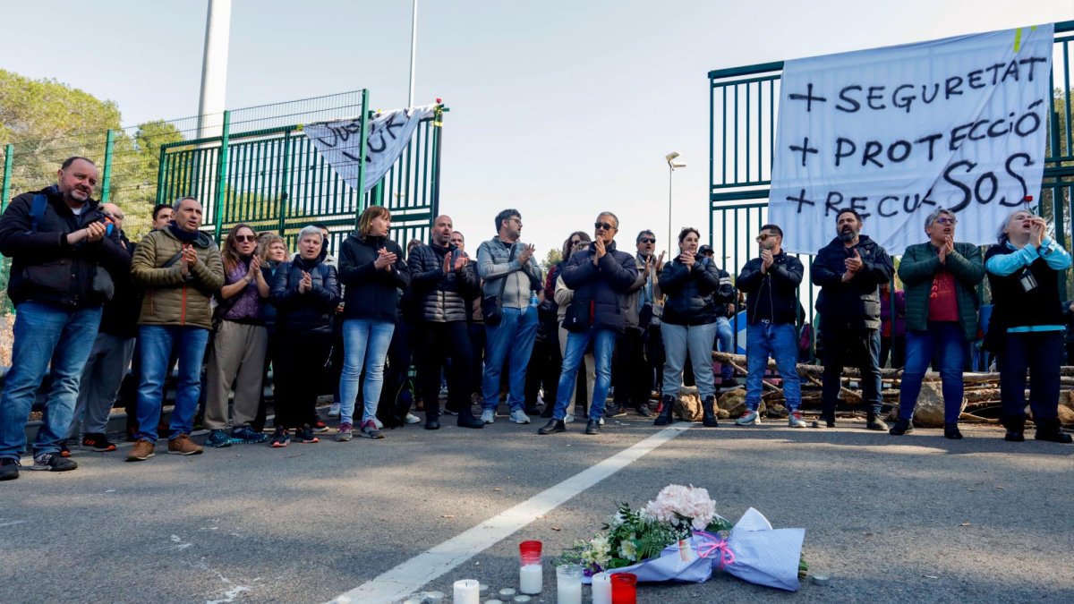 Los funcionarios bloquearon el acceso a varios centros tras el asesinato.