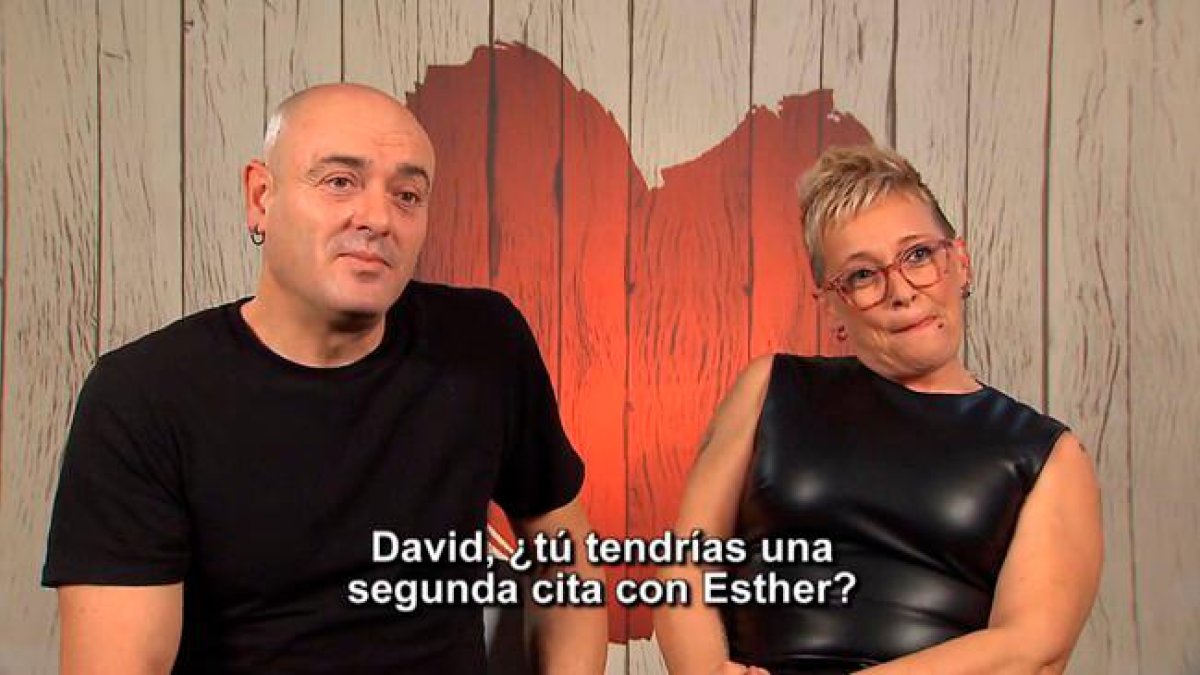 David y Esther en First Dates.