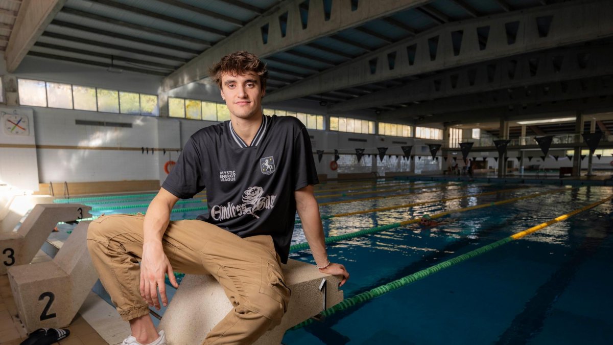 Carles Coll, en la piscina del CN Tàrraco.