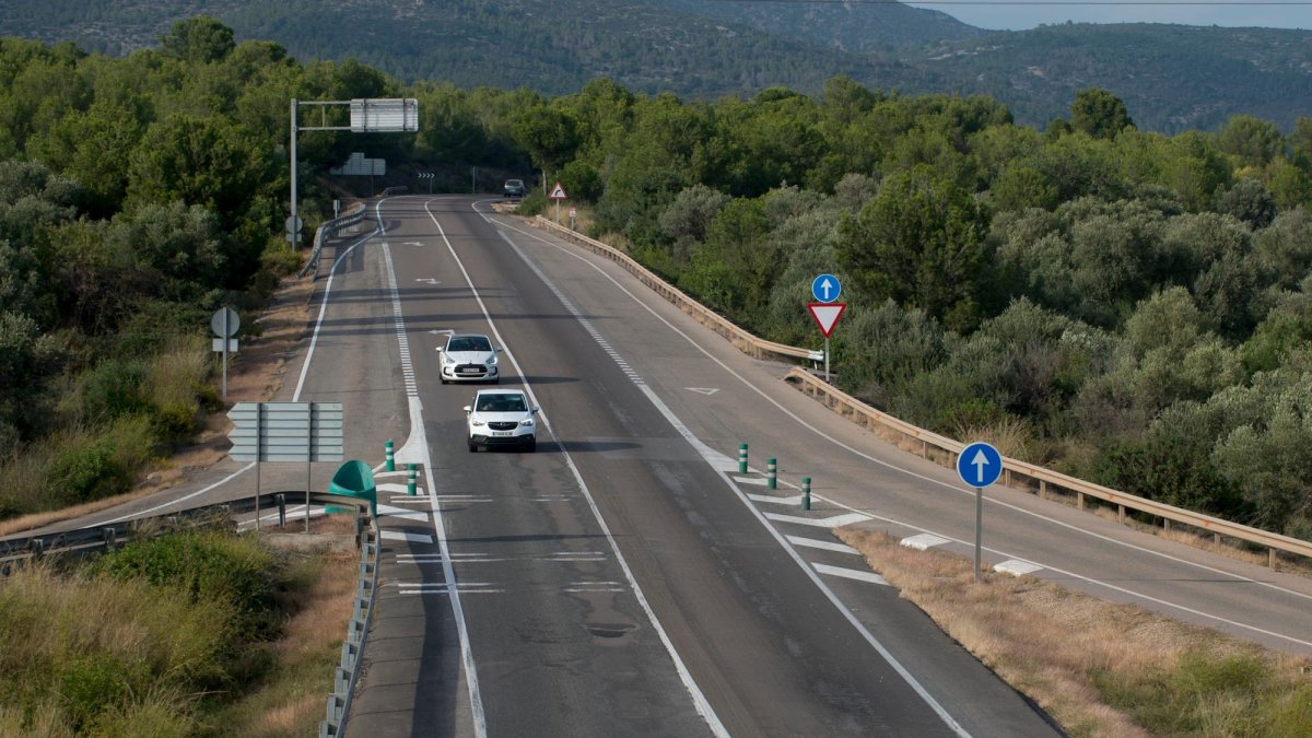 La N-340 a su paso por el término de Alcanar.