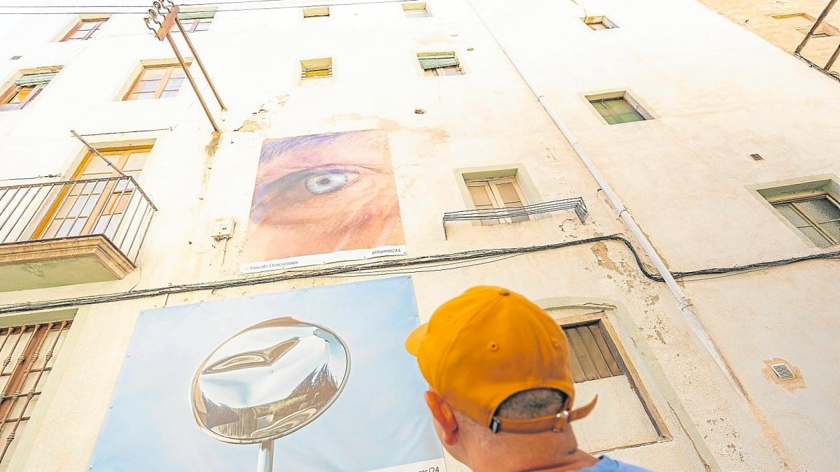 Las paredes del casco antiguo de Valls se nutren de