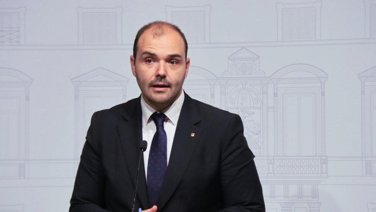 El conseller de la Presidència, Albert Dalmau, compareix aquest divendres al Palau de la Generalitat.