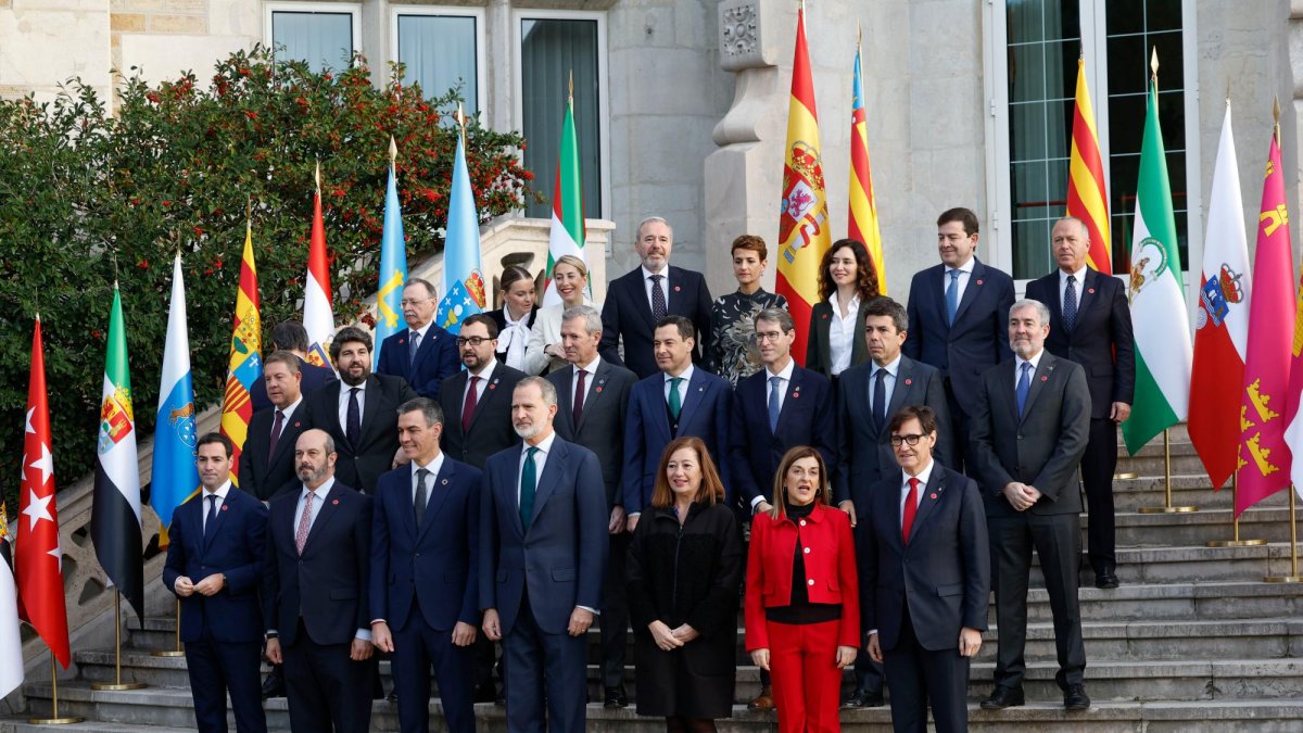 Cumbre autonómica sin acuerdos: Sánchez impulsa la quita de la deuda con rechazo del PP