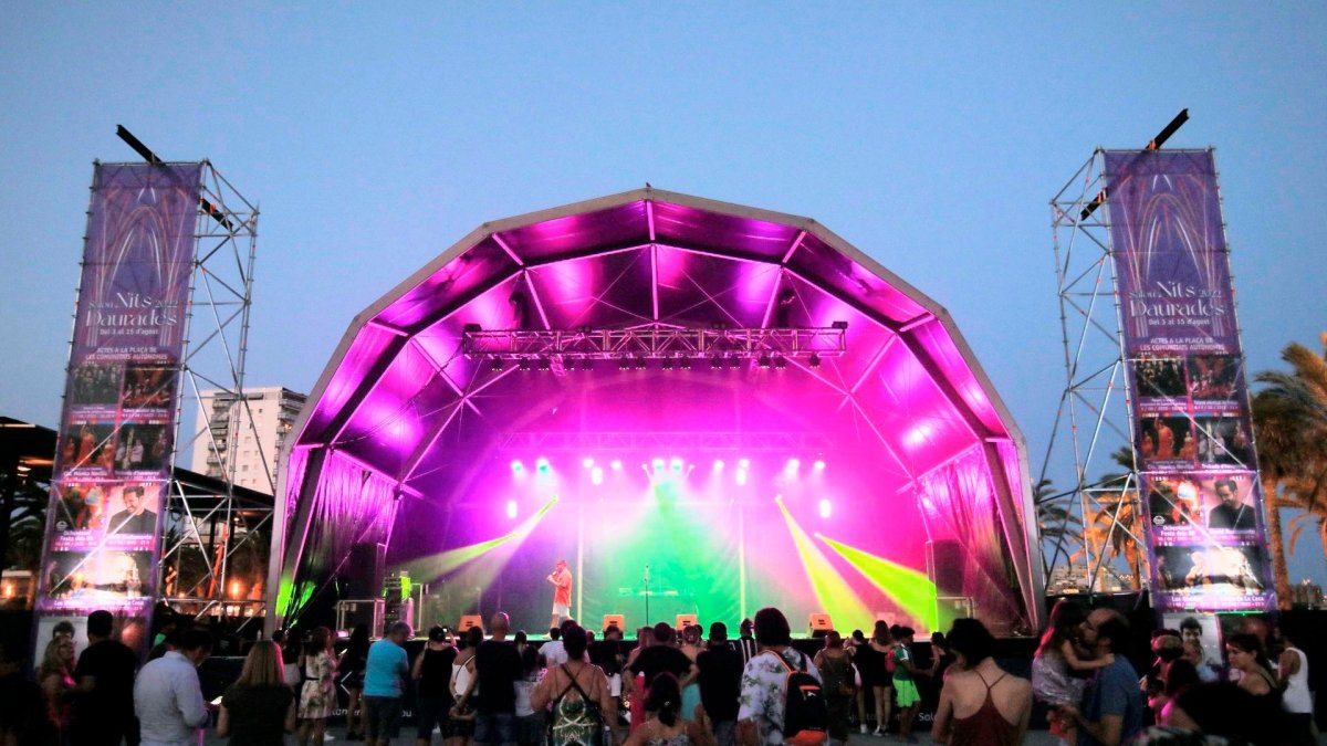 Uno de los conciertos de artistas locales que tuvo lugar en la edición del año pasado de las Nits Daurades.