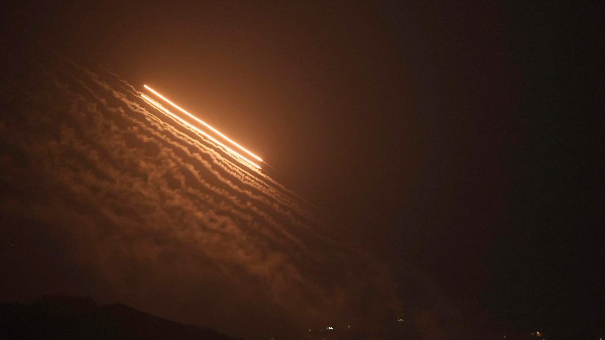 Este sábado, en tan solo una hora, Israel detectó la llegada de unos 50 proyectiles disparados desde Líbano.