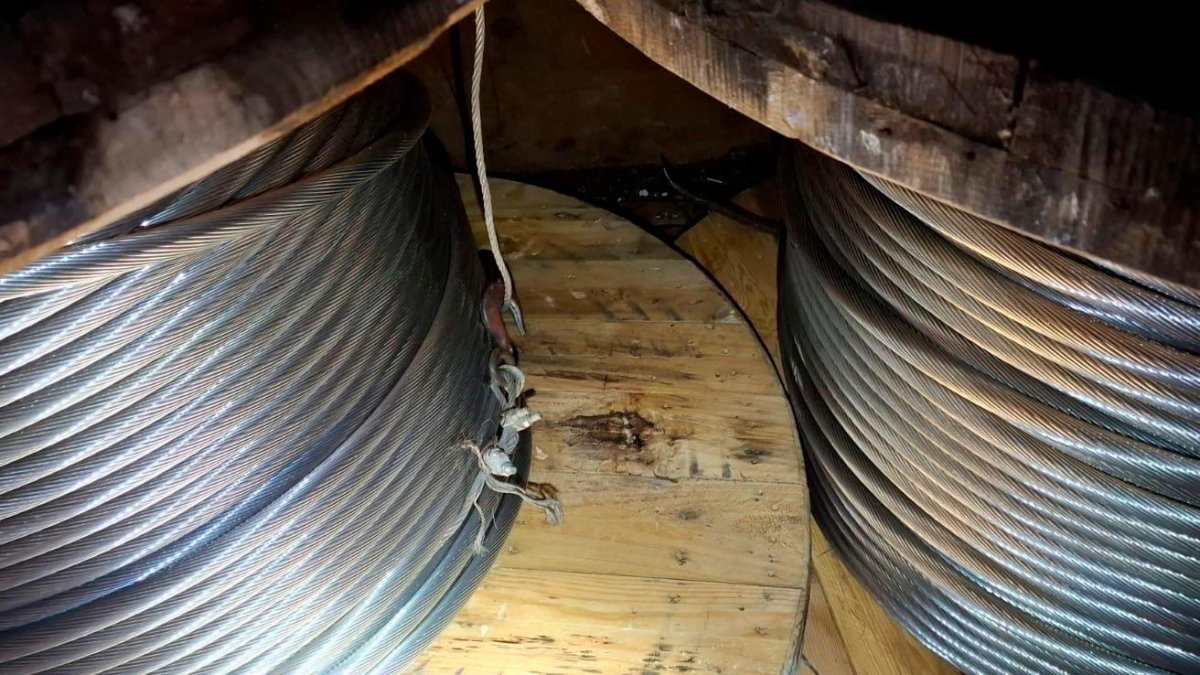 Las bobinas de cable robadas.