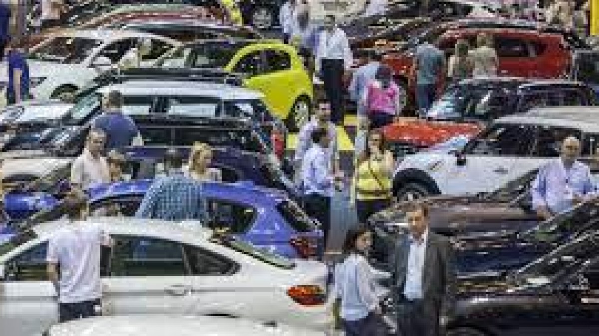 MERCADO NACIONAL. El diésel acumula en el mes el 58,0% de las ventas y la gasolina el 35,7%