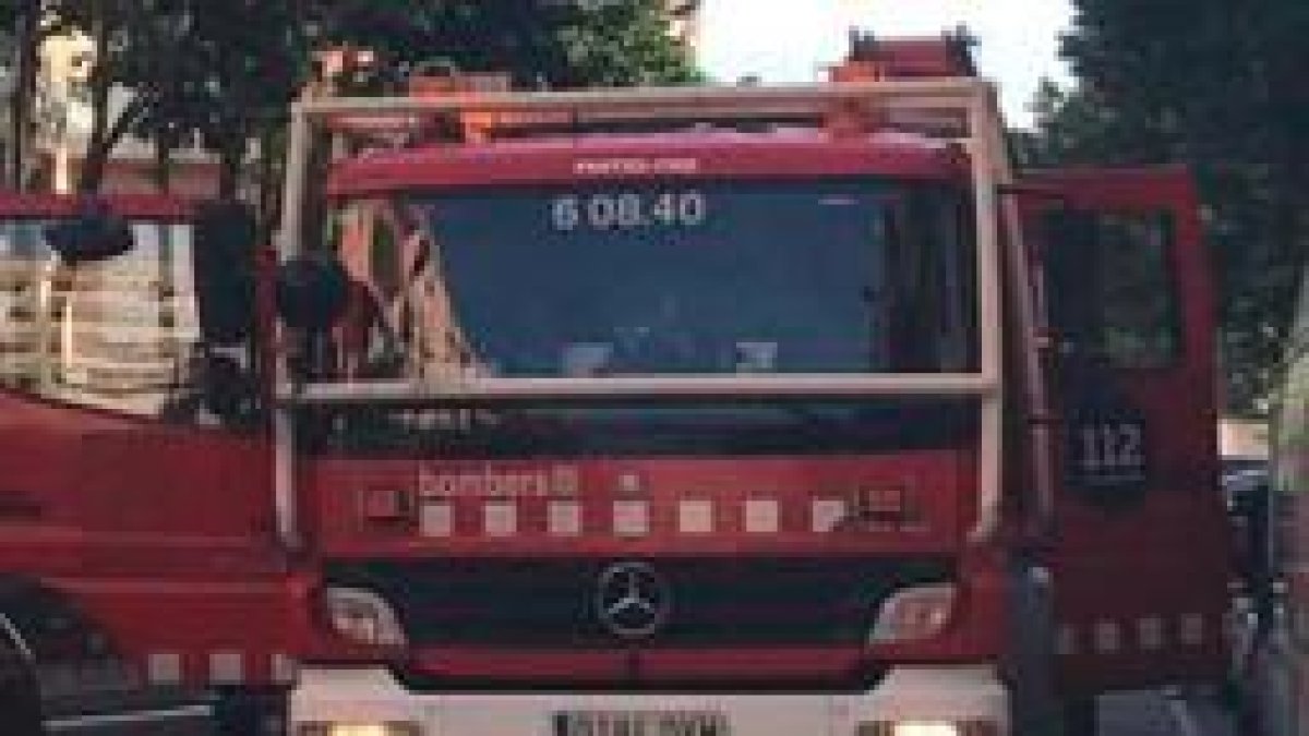 Bomberos ha movilizado dos dotaciones del parque de Reus.