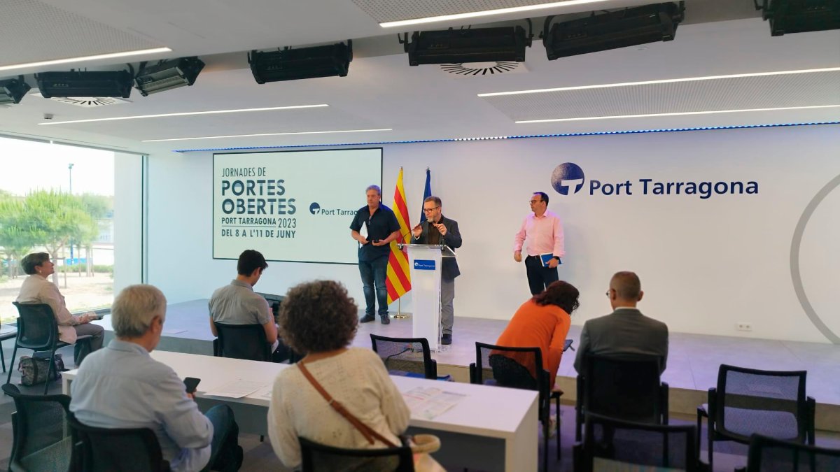Presentació de les jornades de portes obertes al Port de Tarragona amb diferents activitats, concerts i gastronomia.