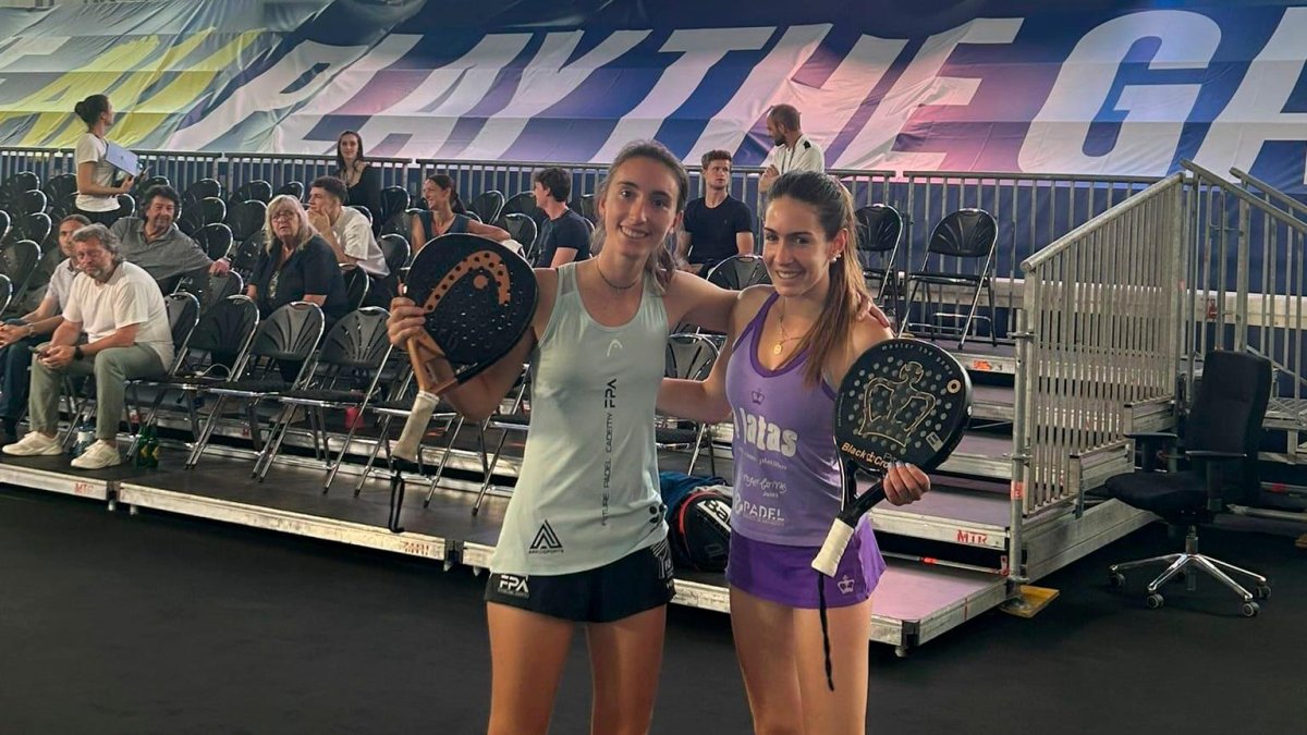 Anna Domínguez y Anna Ortiz.