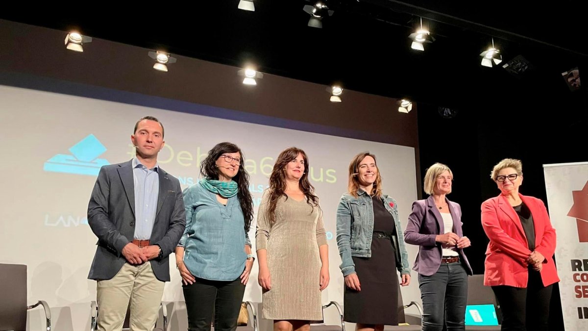 Els sis alcaldables participants en el debat organitzat per La Nova Ràdio/Reusdigital el passat dilluns a la Sala Santa Llúcia.