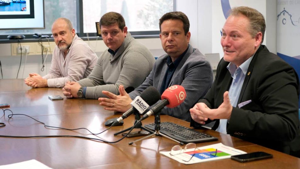 Alfredo Clúa, Juan Carlos Romera (Cs), Oliver Klein (NMC) y David Chatelain (PP), líderes el último equipo de gobierno de Cambrils.