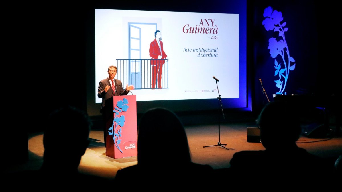 El Vendrell se vuelca en l’Any Guimerà con un inicio de fiesta por la puerta grande