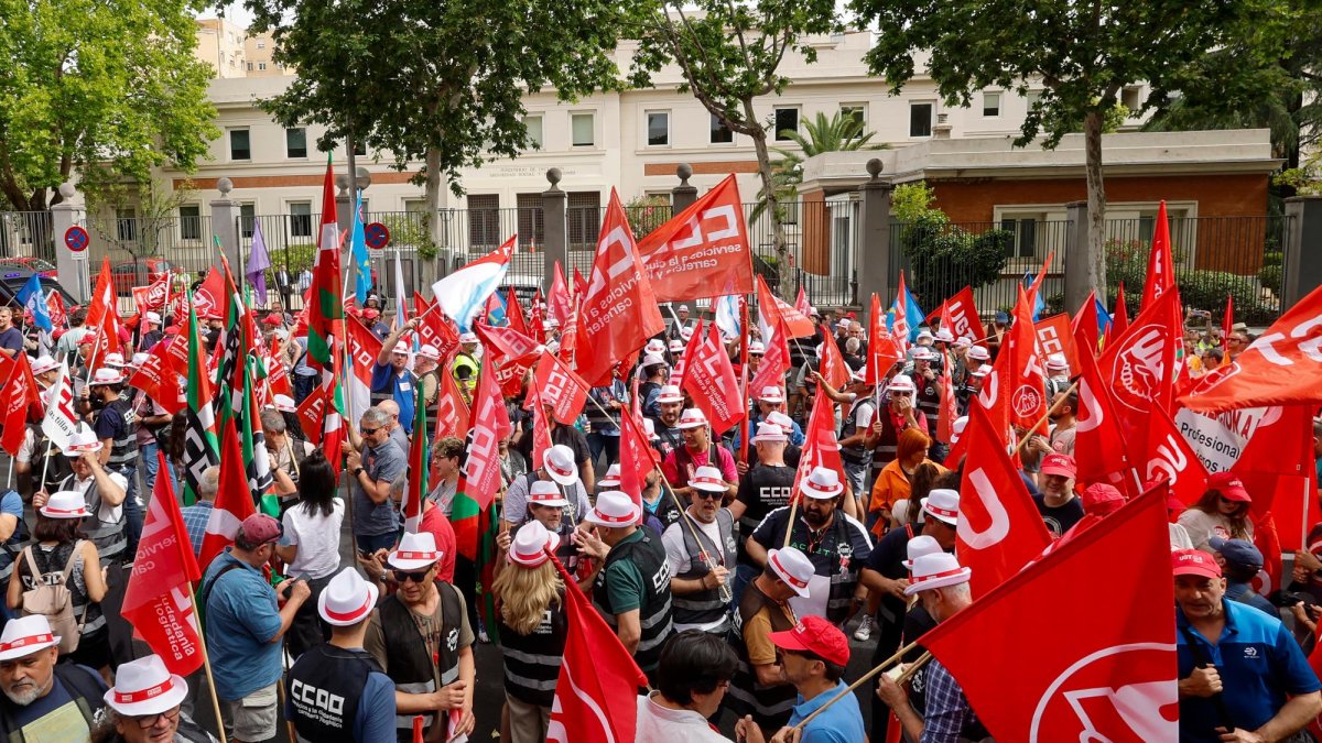 La medida ha sido avanzada por CCOO y UGT en un comunicado.