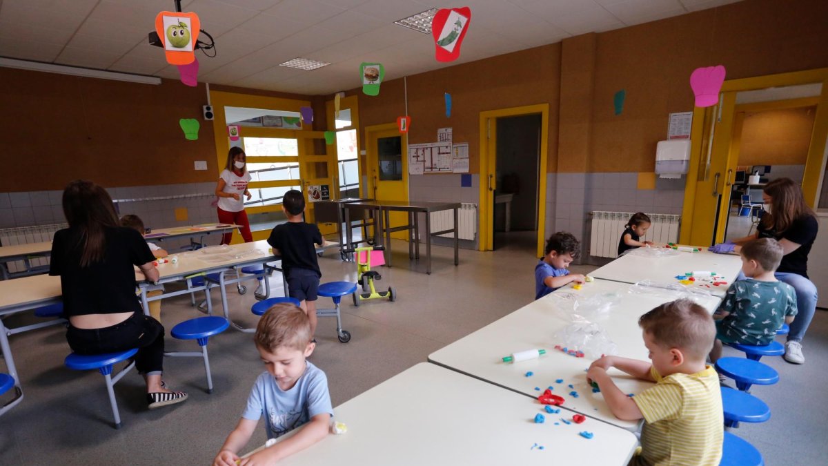 Imatge d’arxiu d’alumnes d’un aula de l’escola la Salle de Reus.