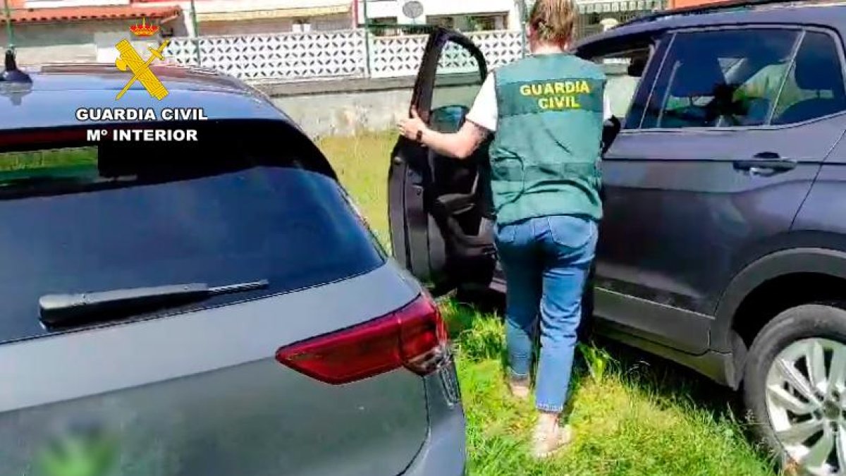 Imagen de una agente de la Guardia Civil.
