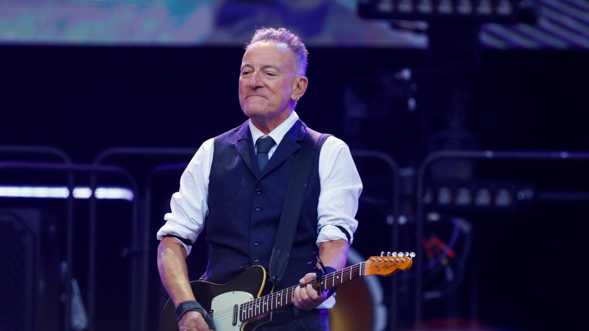 Bruce Springsteen aterriza en Barcelona con dos shows de tres horas y ...