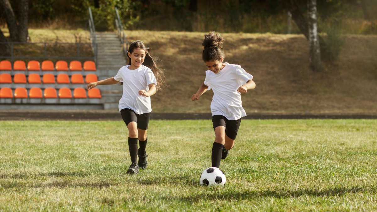 Realizar actividad física al menos dos horas a la semana es uno de los hábitos que incluye el sistema de puntuación.