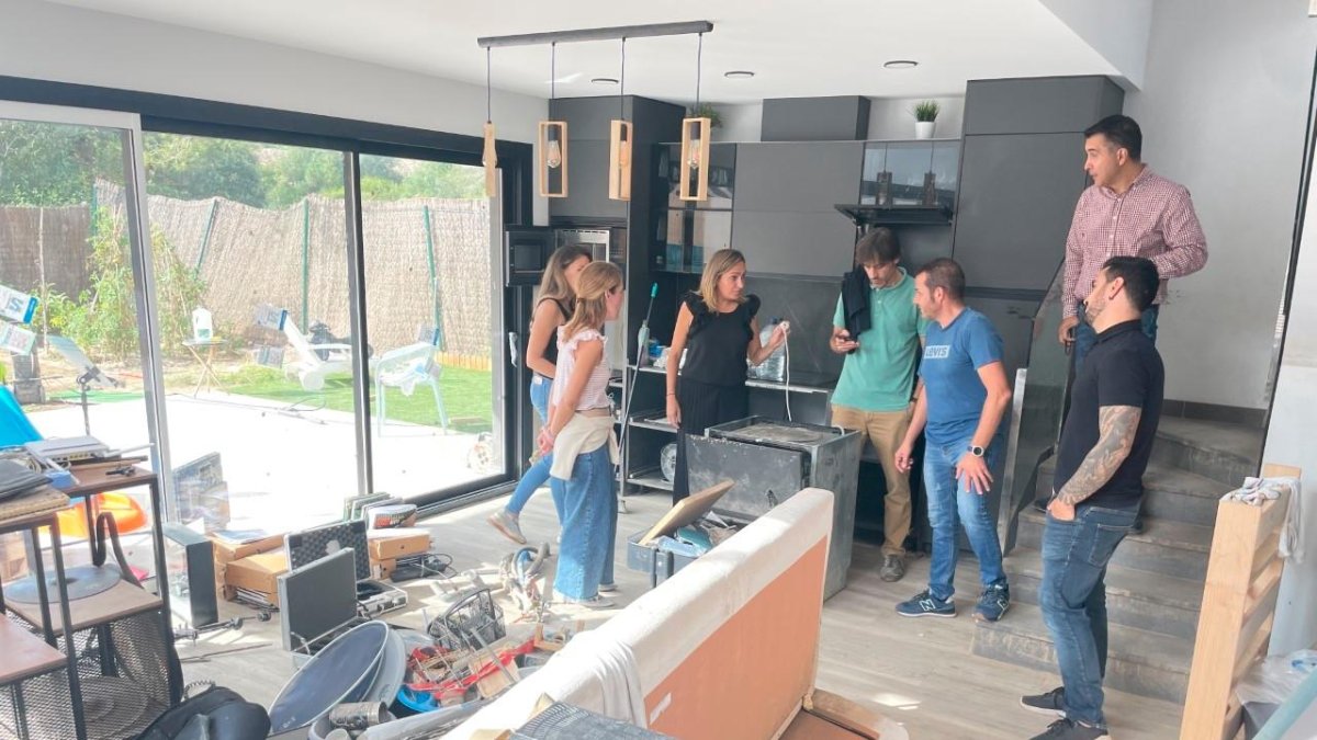 Las cuatro familias afectadas por las inundaciones del día de Santa Tecla de 2022.