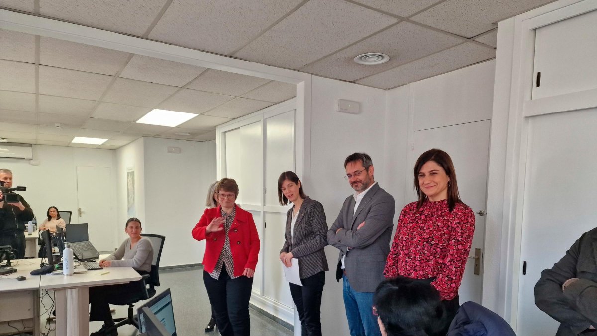 La consellera de Educació, Anna Simó, mantuvo un encuentro con las direcciones de los diferentes centros educativos.