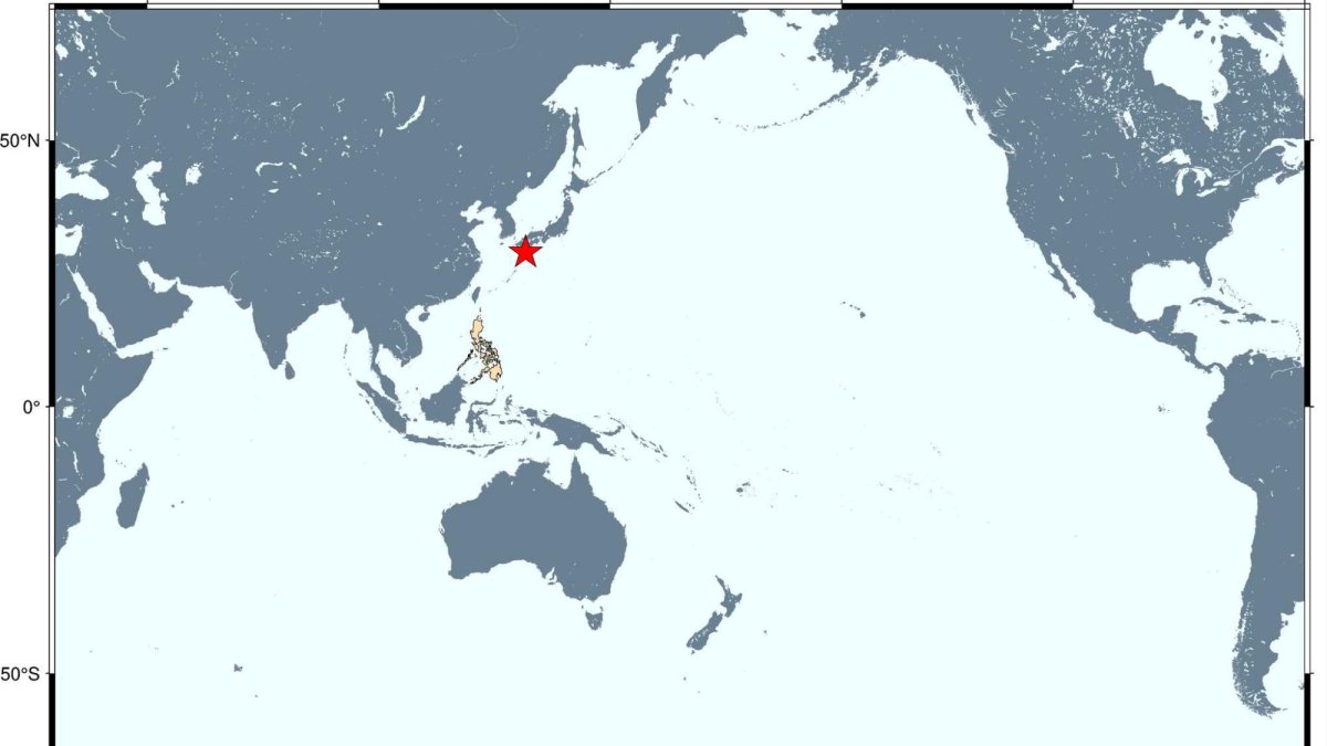 A raíz del terremoto, la JMA emitió una alerta de tsunami que estima que podría alcanzar el metro de altura.