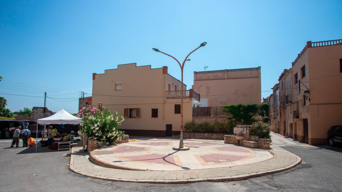 La plaça del Portal de Bràfim comptarà amb una zona infantil i una zona enjardinada.
