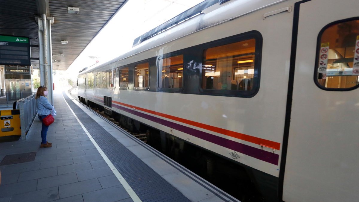 En algunos tramos no ha pasado ningún convoy desde ese día.