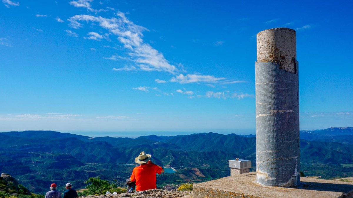 Cima de la Roca Corbatera.