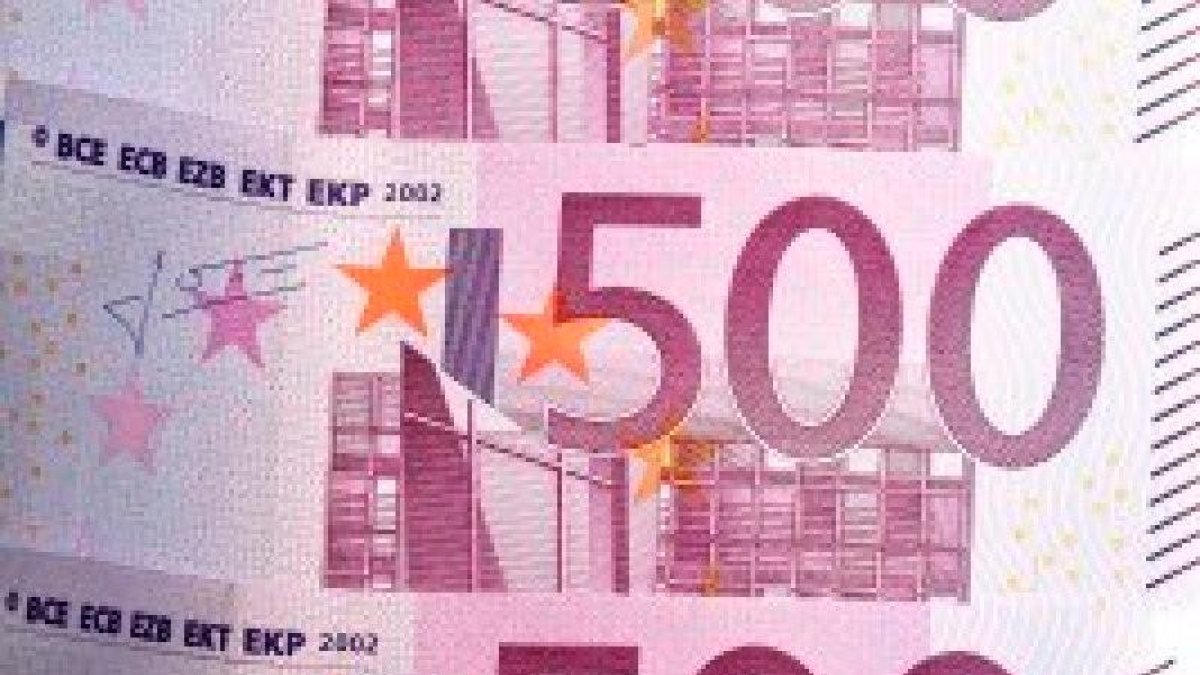 La riqueza conjunta de los cinco hombres más ricos del mundo se ha más que duplicado desde 2020.