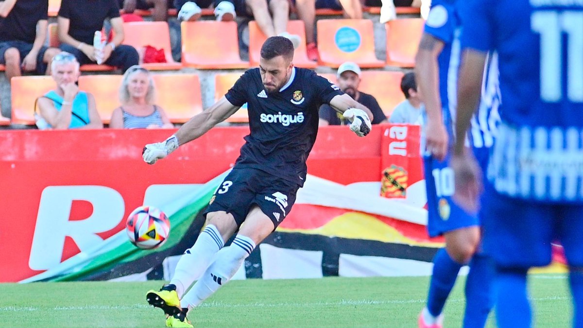 Alberto Varo ha vuelto a la senda de la imbatibilidad tras dejar la portería a cero en los dos últimos encuentros.
