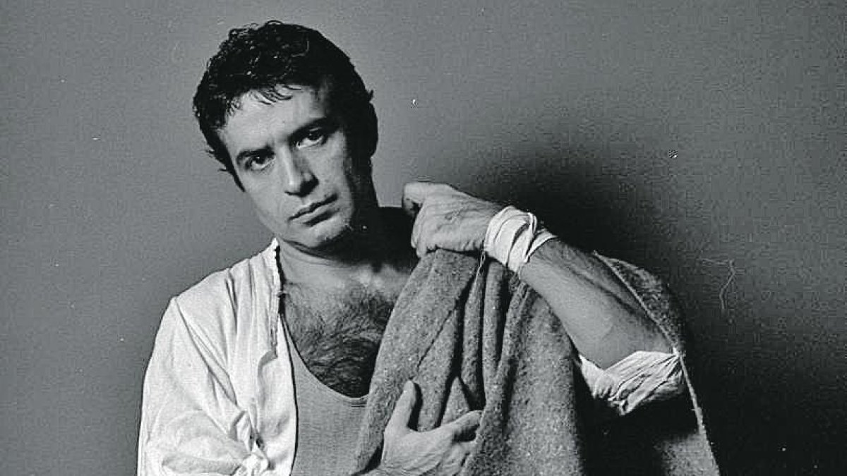 ‘He mort el llop’. Enric Majó com a Manelic a ‘Terra Baixa’, el 1981.