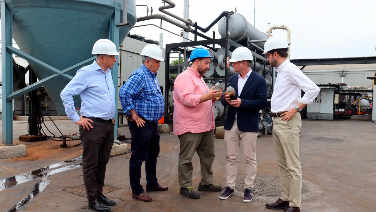 La companyia recicla a la planta d’Ascó residus plàstics procedents d’arreu de Catalunya.
