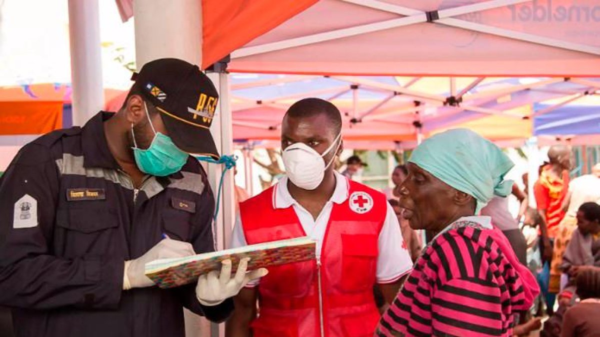 Tragedia en Mozambique al hundirse un barco