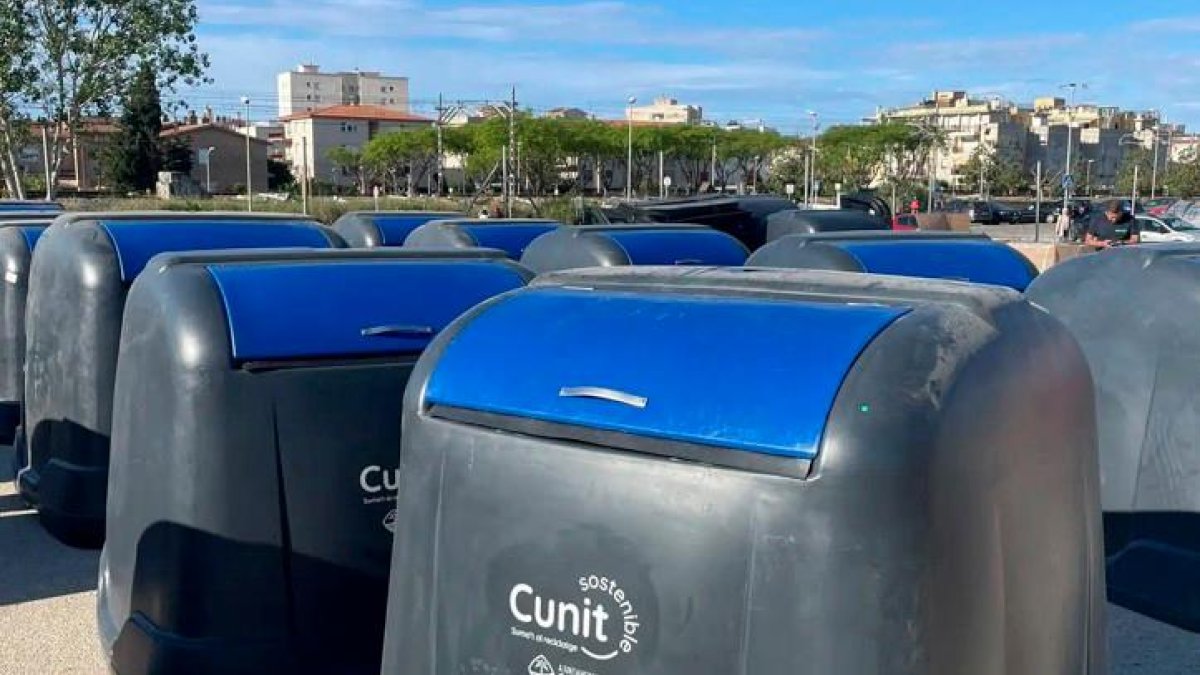 Los contenedores han comenzado a llegar a Cunit.