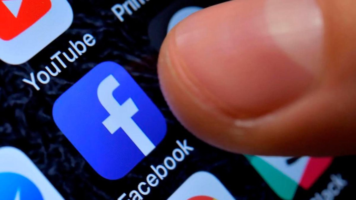 Tampoco consideran que las medidas de privacidad y seguridad que Facebook e Instagram tienen por defecto protejan suficientemente a los menores.