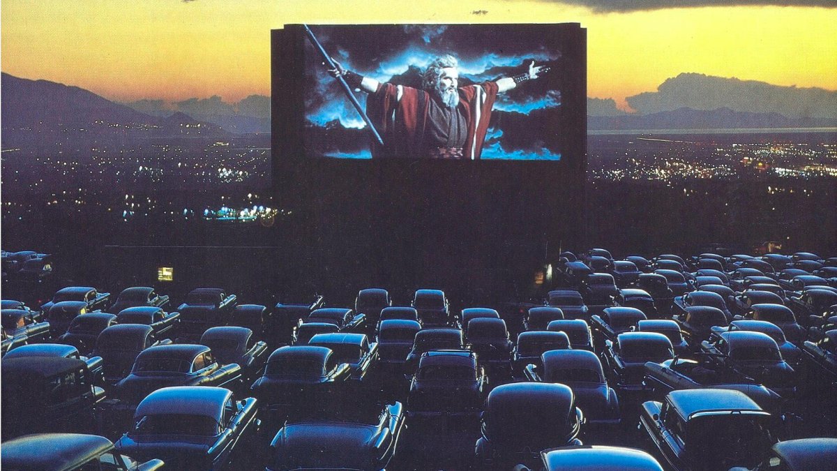 El primer autocine de l’Hospitalet de l’Infant contará con servicio de foodtruck, bebidas y palomitas.