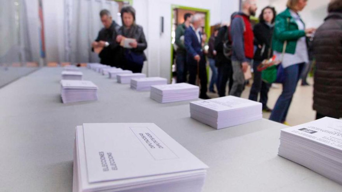 Un cambio en los colegios electorales afecta a miles de personas en Salou y Torredembarra