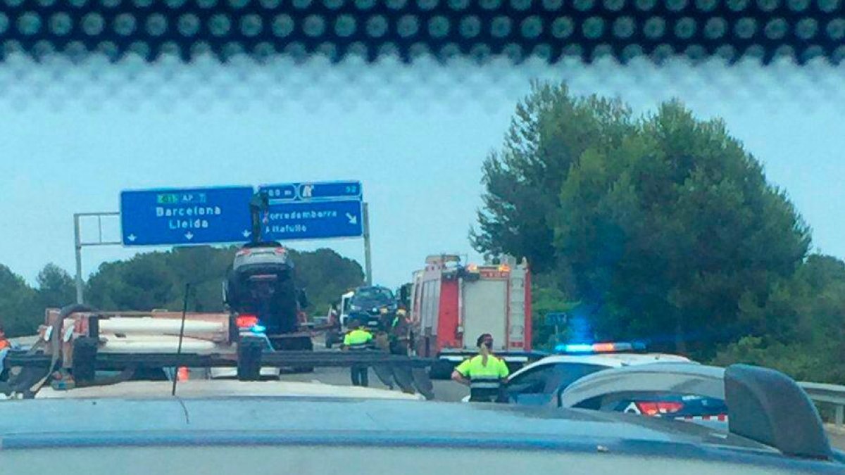 Tres heridos, uno grave, en un accidente en la AP-7 en Tarragona
