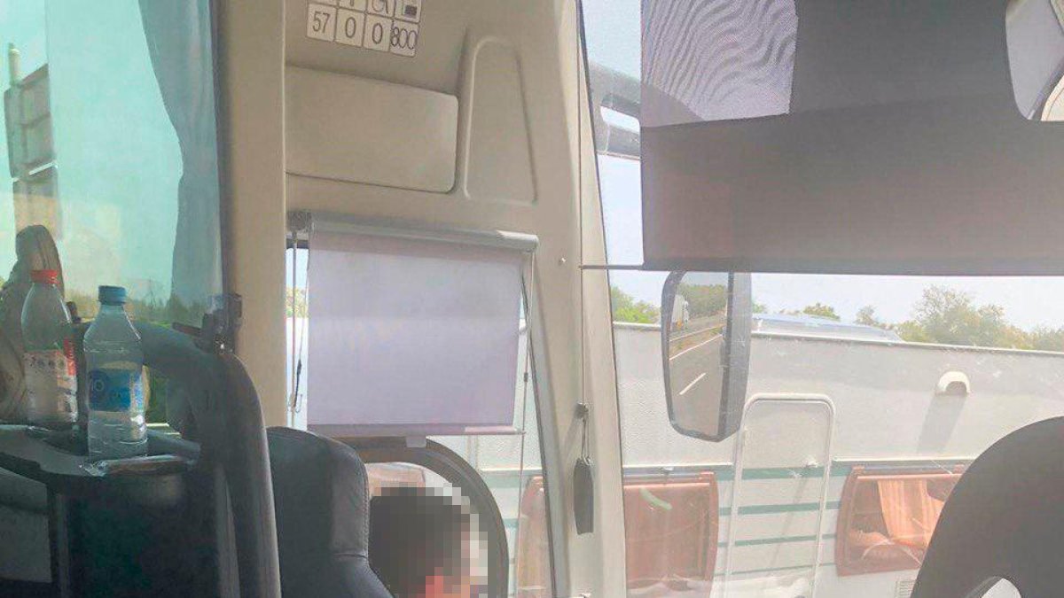 VÍDEO: Condenado a seis meses de prisión un conductor de autobús drogado en L’Hospitalet de l’Infant