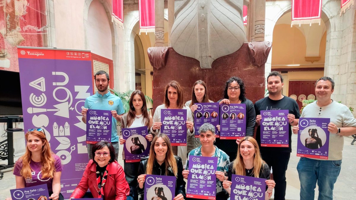 Presentació del festival amb la programació i els cartells.