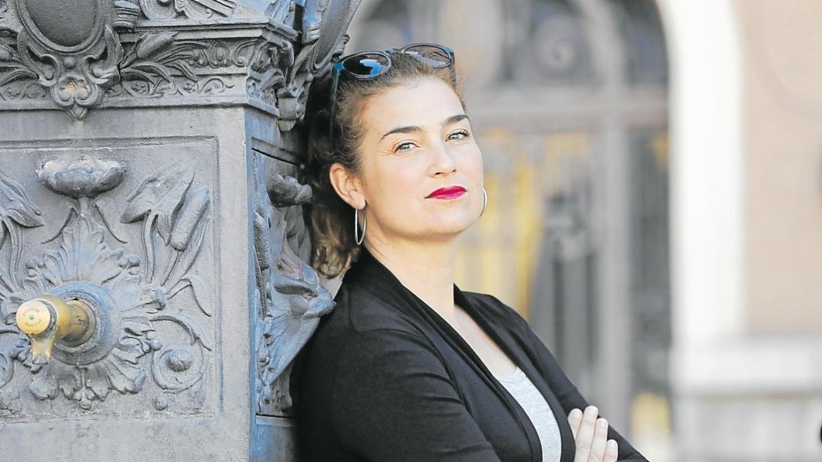 Carme Serna, en la plaça Corsini de Tarragona.