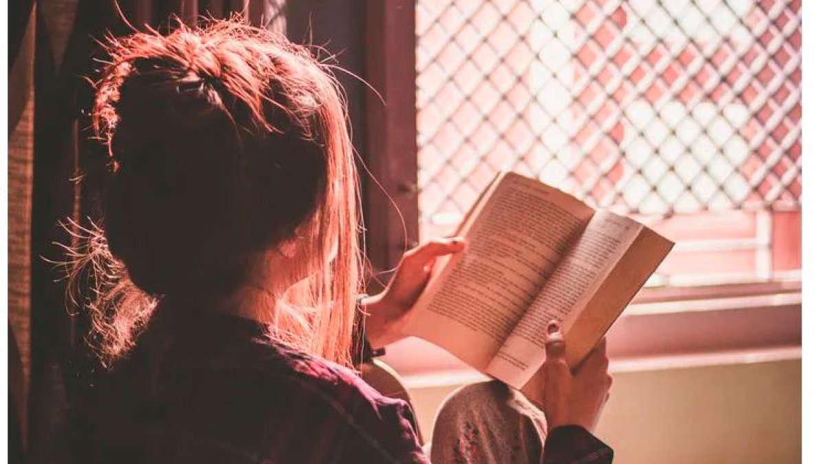 Les seves edicions es poden trobar sota l’etiqueta: #ACadaLlibreElSeuPúblic.