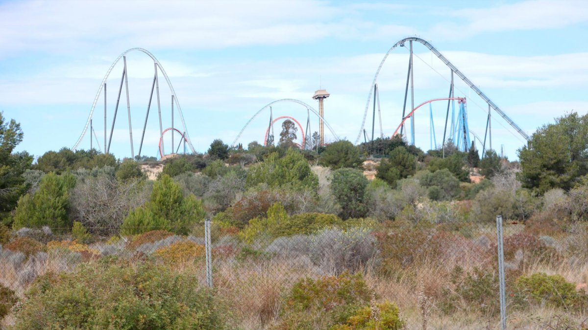 Comuns exigirá eliminar los privilegios fiscales del Hard Rock en el presupuesto catalán