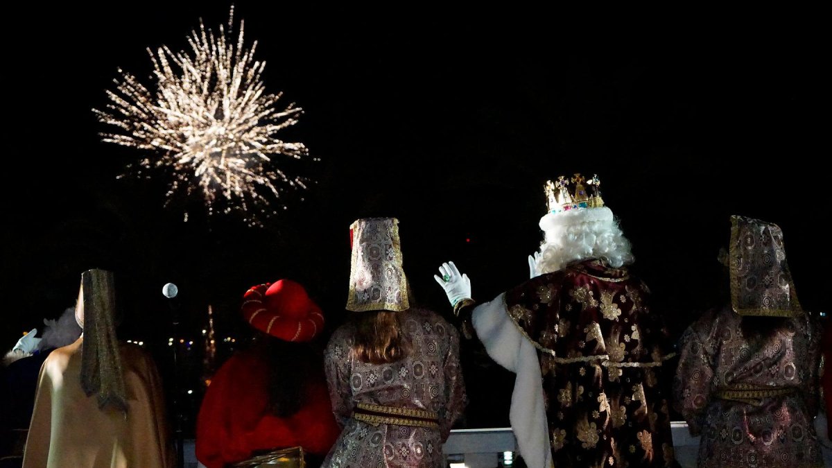 La llegada de Sus Majestades al Serrallo será a las 18:15h.