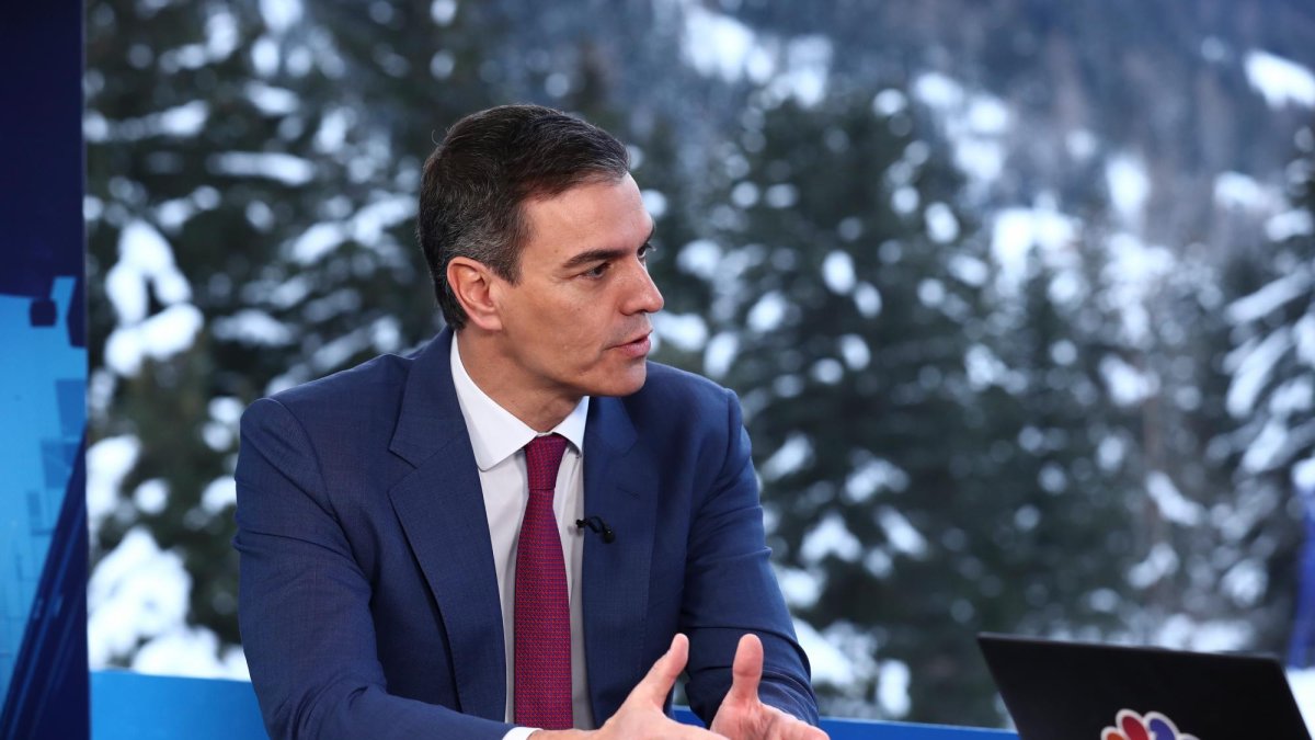 Sánchez genera asimismo más confianza en los encuestados porque al 34,7% le genera mucha o bastante.