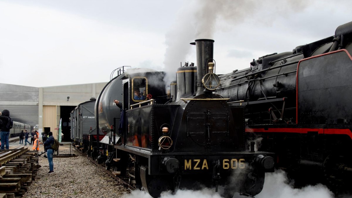 Locomotora de vapor, en funcionament al Museu del Ferrocarril de Móra la Nova.