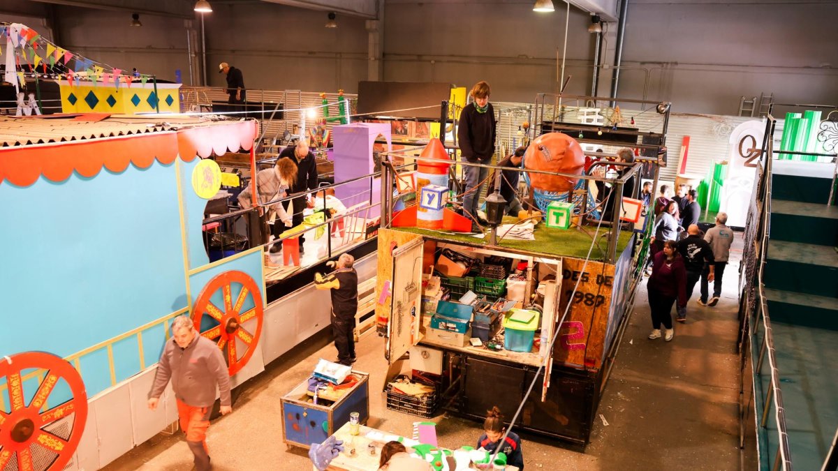 La ‘zona cero’ de las carrete-las es estos días un ir y venir constante.