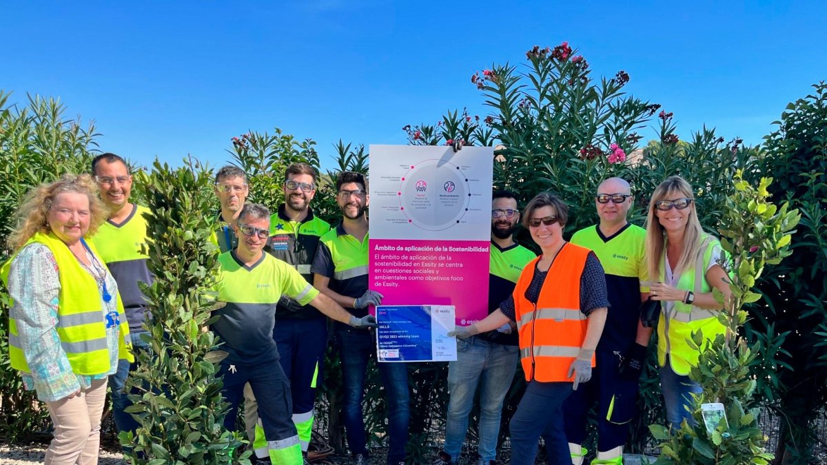 Empleados de la planta de Essity en Puigpelat.