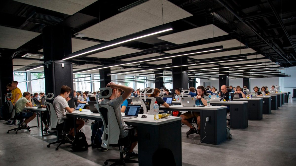 ‘Polvazo’ de Katharina Volckmer o el Eurovisión de la precariedad